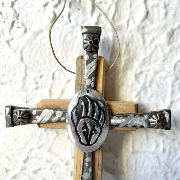 Hanging Cross Wood/Silver Hopi Bear Claw - Native American Artist Kenny Gallegos - Picture 3 of 7